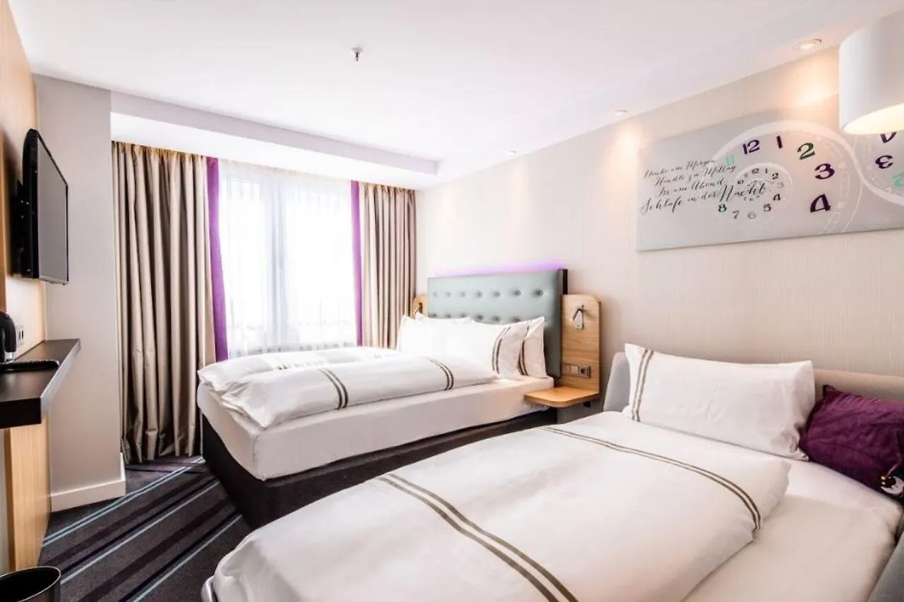 Holiday Inn Express - Cologne - City Centre 3*,