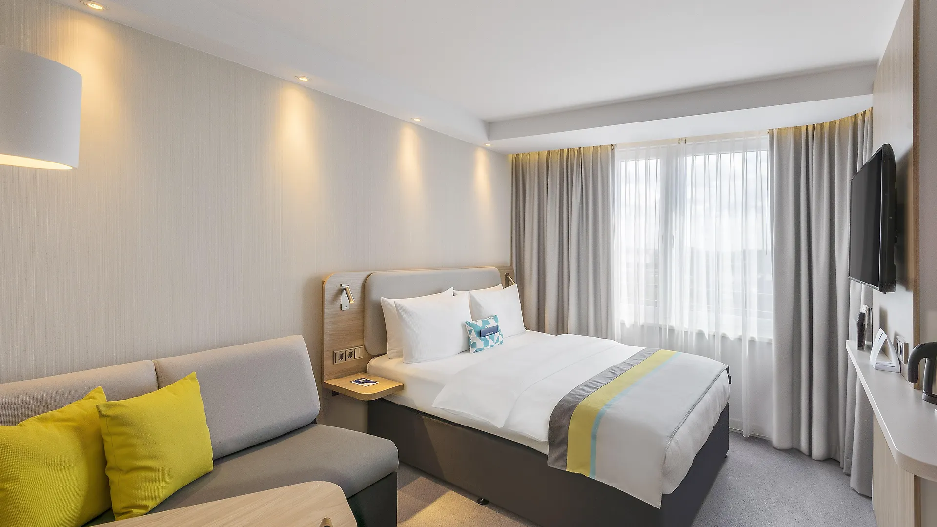 Holiday Inn Express - Cologne - City Centre Hotel