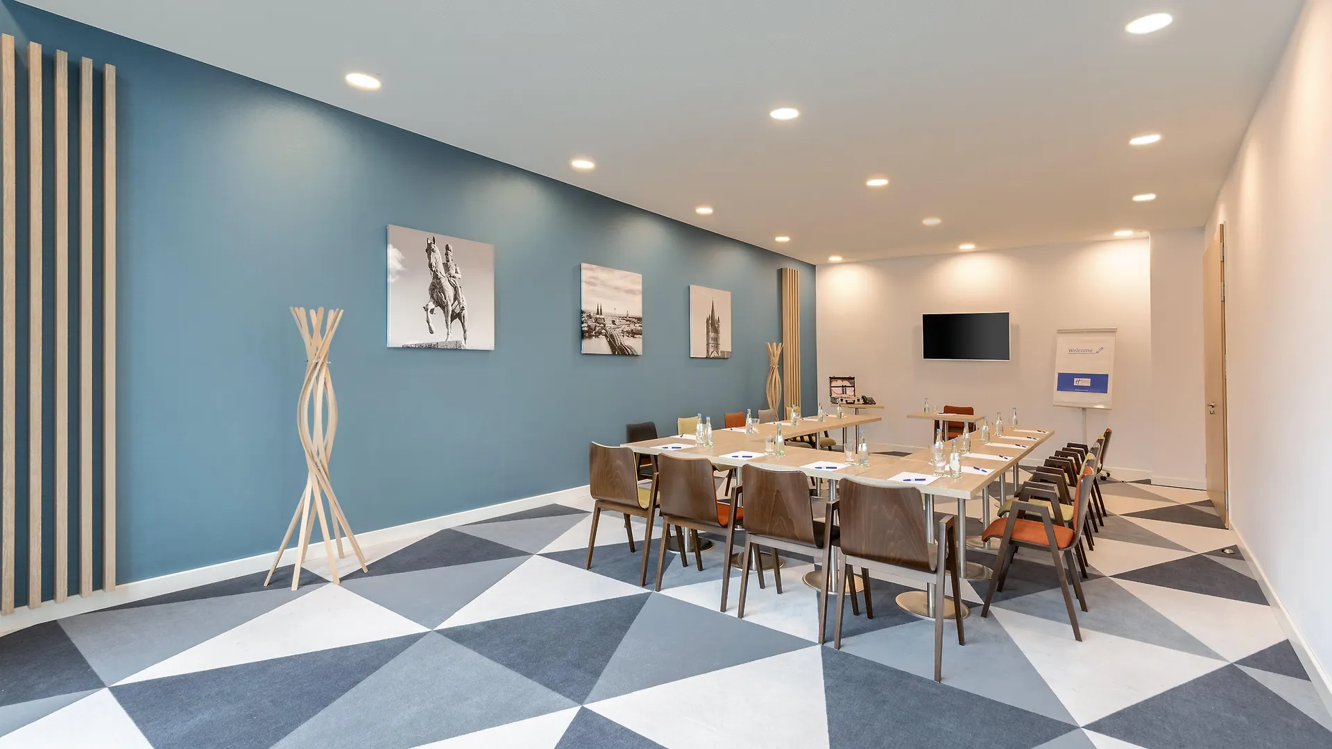 Holiday Inn Express - Cologne - City Centre 3*,  Germania