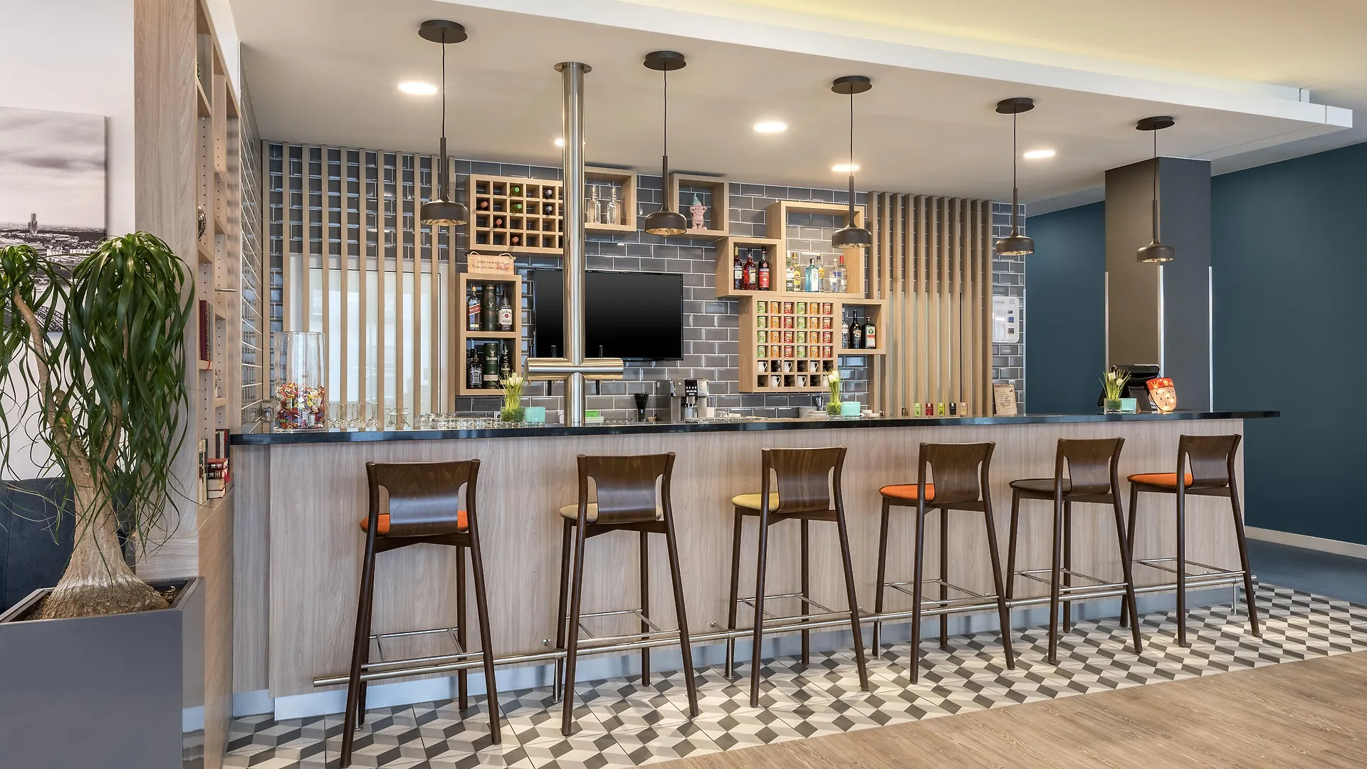 Holiday Inn Express - Cologne - City Centre